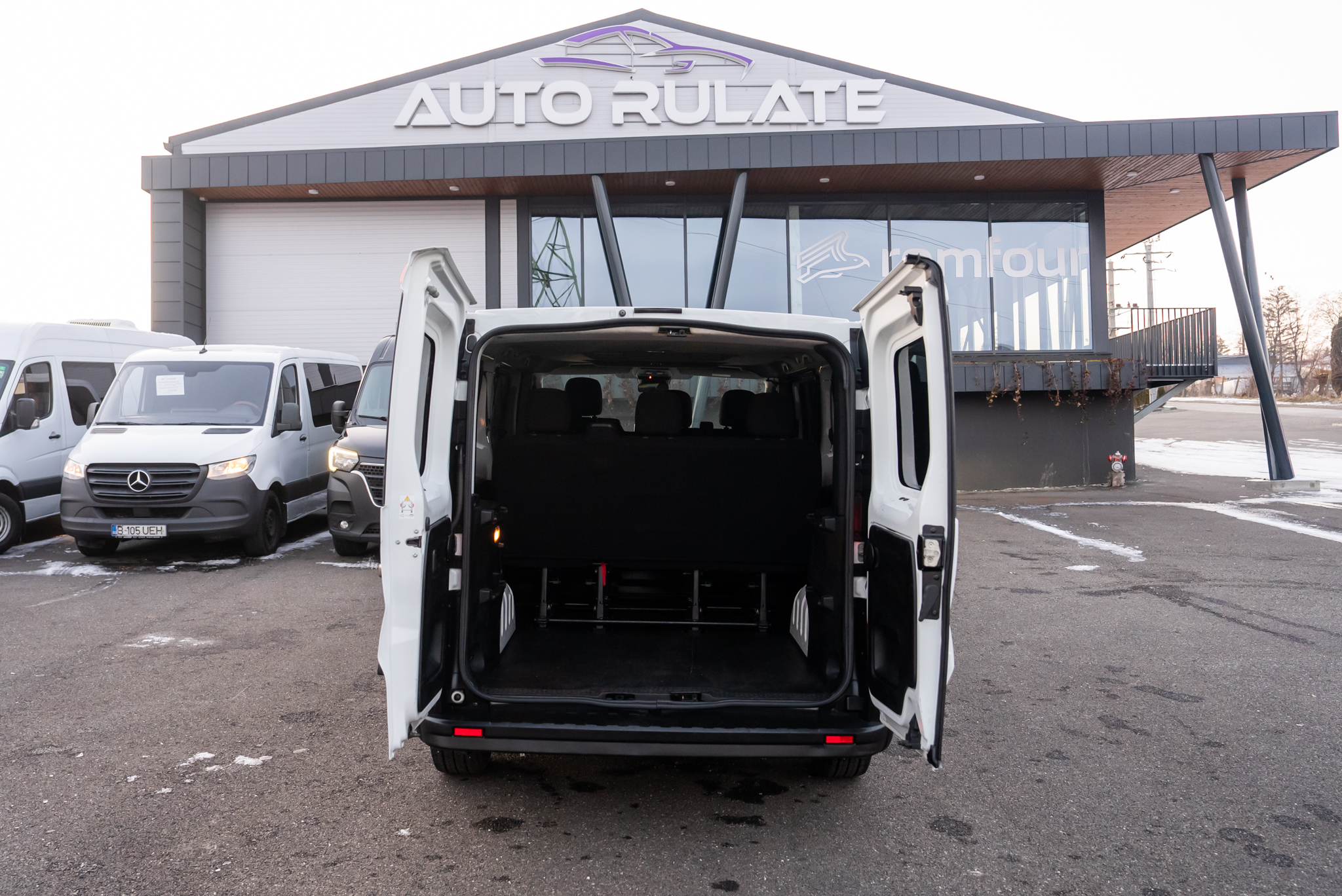 Renault Trafic 8+1 2022