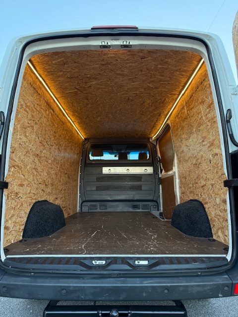 Volkswagen Crafter L2H1 2.0 tdi 140 cp!