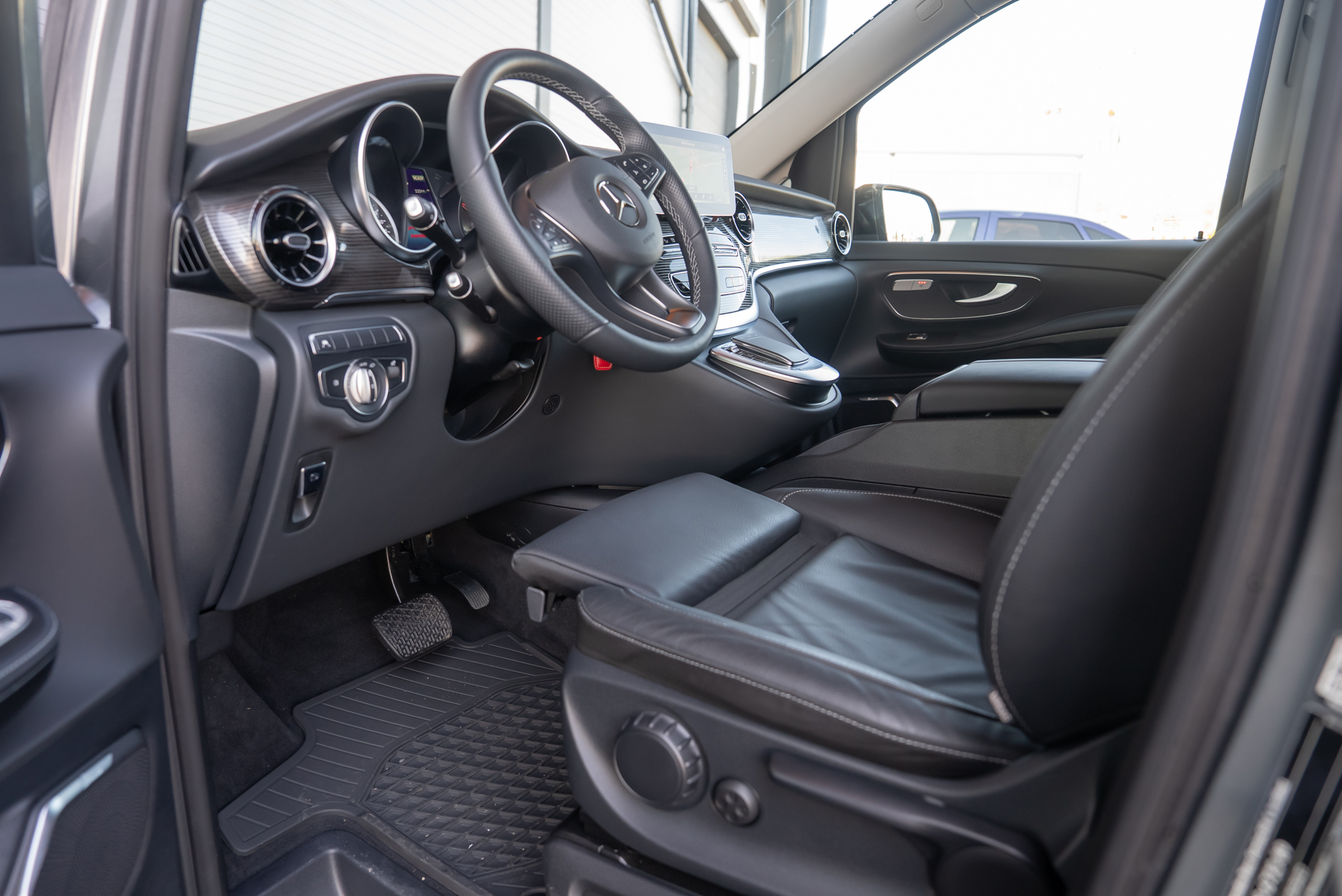 Mercedes-Benz EQV EQV 300 E 6+1