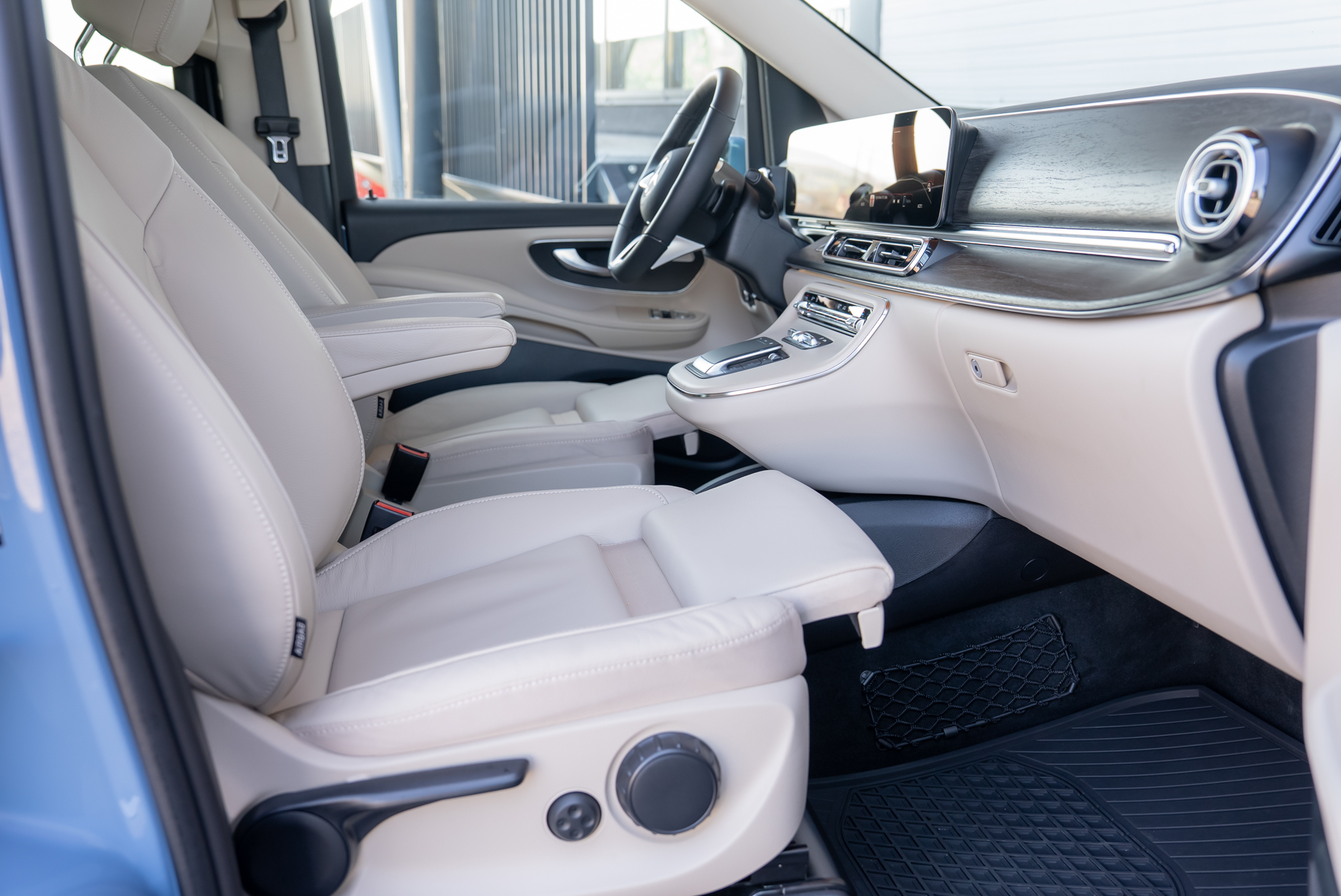 Mercedes-Benz V-Class V 300 d lung AVANTGARDE 5+1