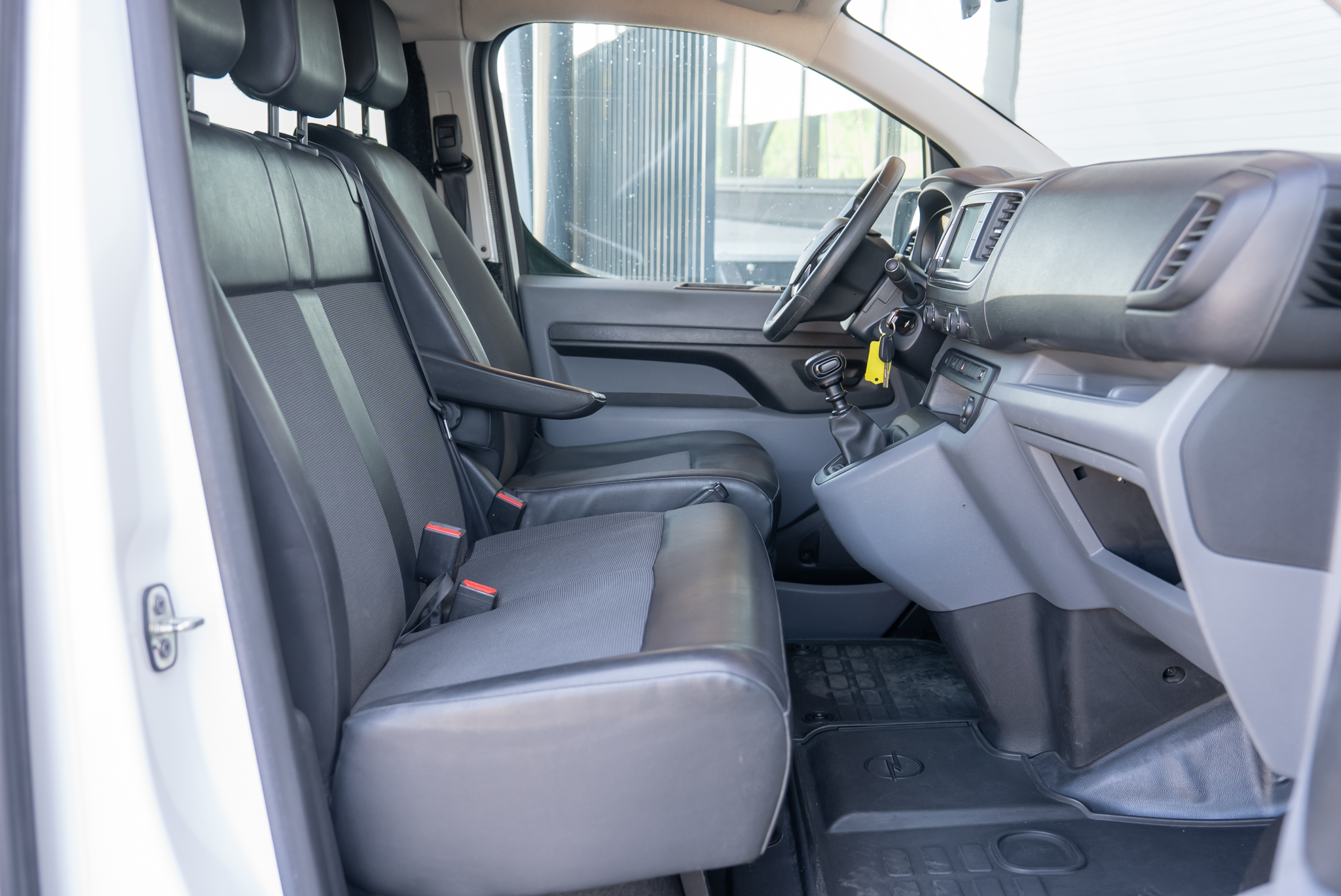 OPEL VIVARO 2.0 CDTI L3H1 DC EDITION