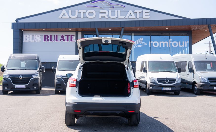 Nissan Qashqai 2014 1.6 DCI CONNECT Edition panoramic