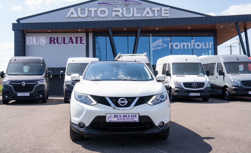 Nissan Qashqai 2014 1.6 DCI CONNECT Edition panoramic