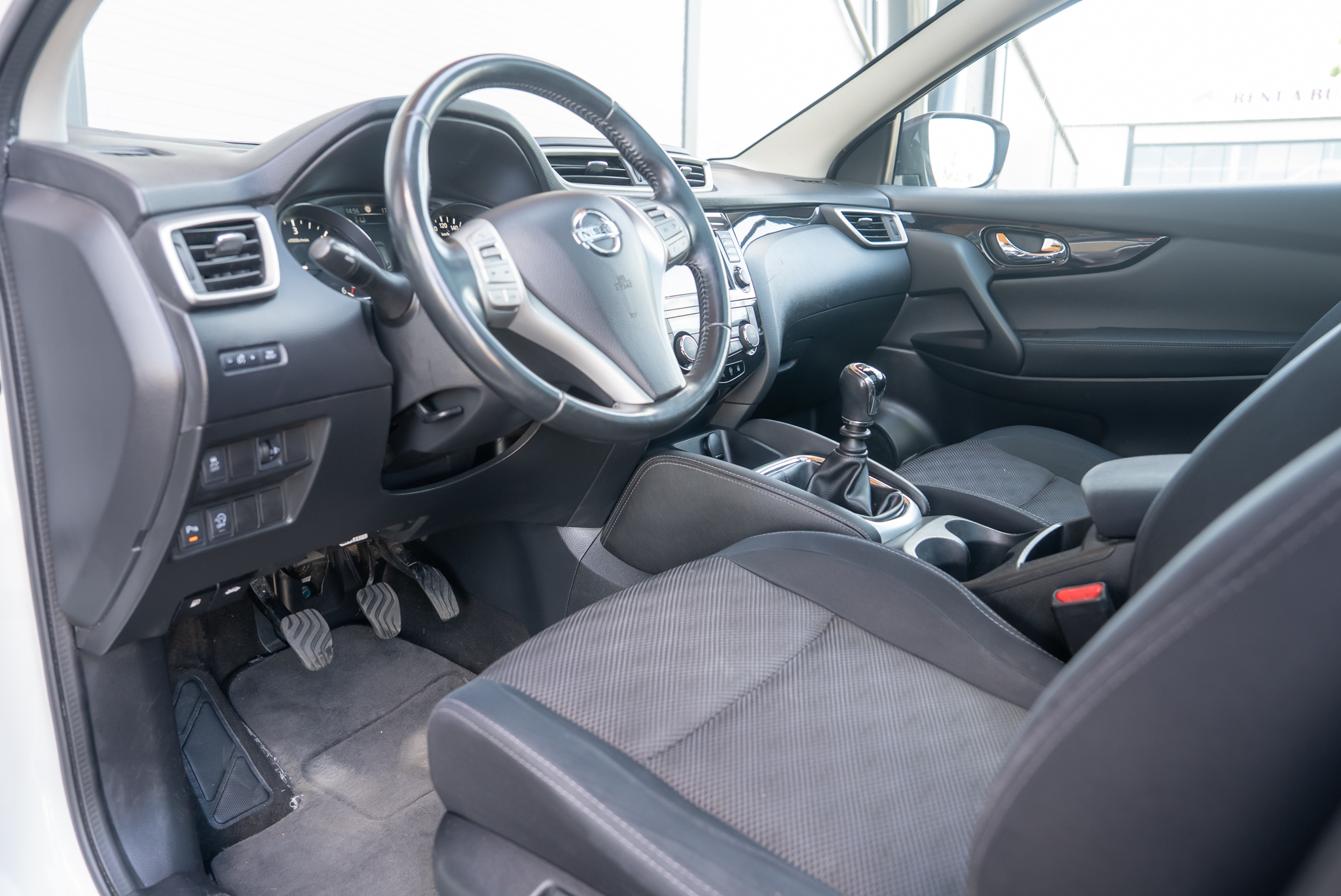 Nissan Qashqai 2014 1.6 DCI CONNECT Edition panoramic