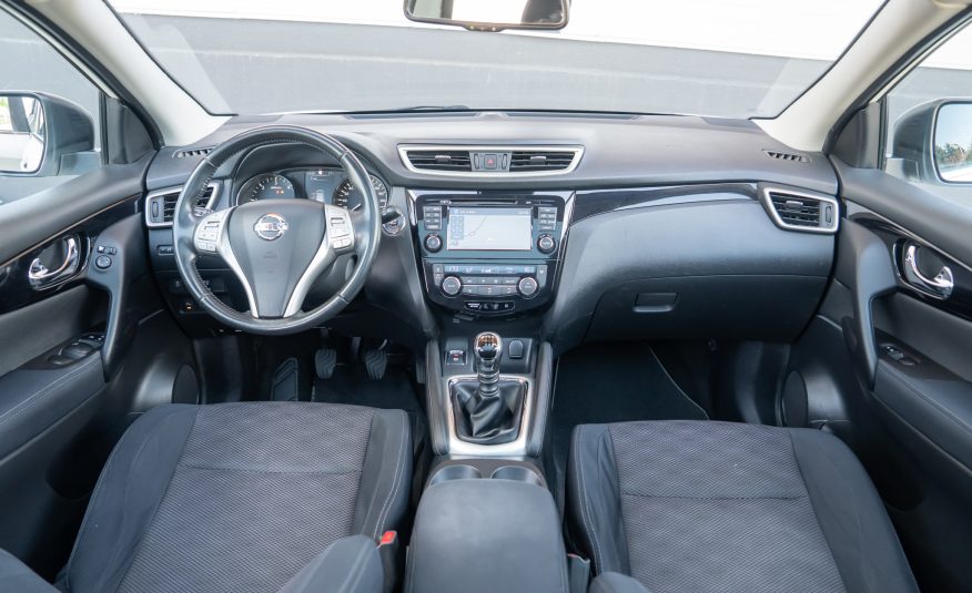 Nissan Qashqai 2014 1.6 DCI CONNECT Edition panoramic
