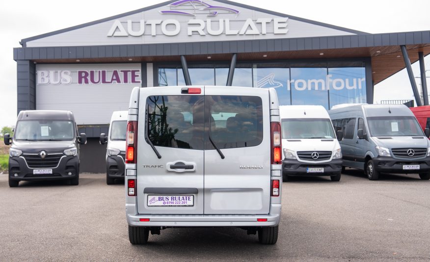 Renault Trafic Combi 2.0 Blue dCi 150 S&S L2 8+1 Zen.