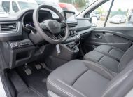 Renault Trafic Combi 2.0 Blue dCi 150 S&S L2 8+1 Zen.
