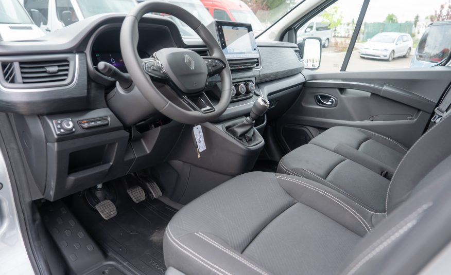 Renault Trafic Combi 2.0 Blue dCi 150 S&S L2 8+1 Zen.