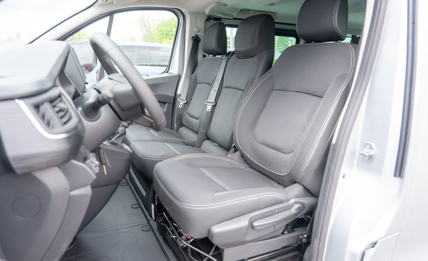Renault Trafic Combi 2.0 Blue dCi 150 S&S L2 8+1 Zen.