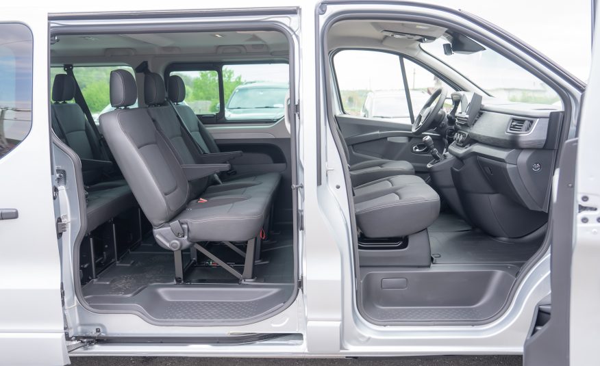 Renault Trafic Combi 2.0 Blue dCi 150 S&S L2 8+1 Zen.
