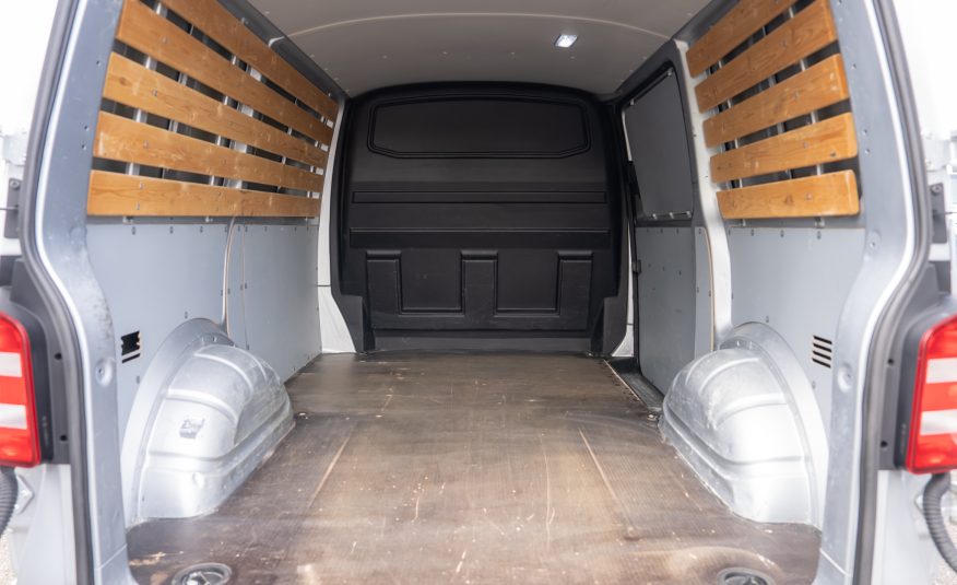 Volkswagen Transporter 2017 2.0 TDI