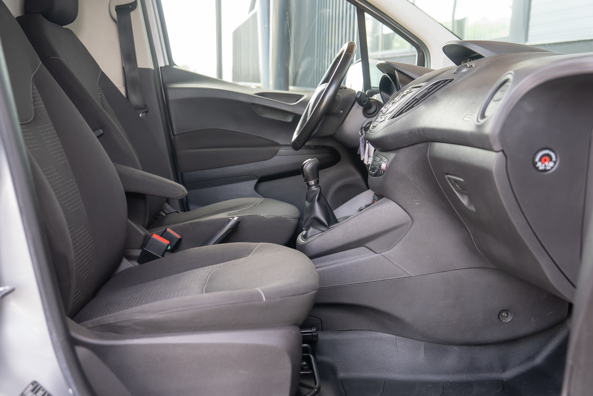 Ford Transit Courier 2017 Euro 6