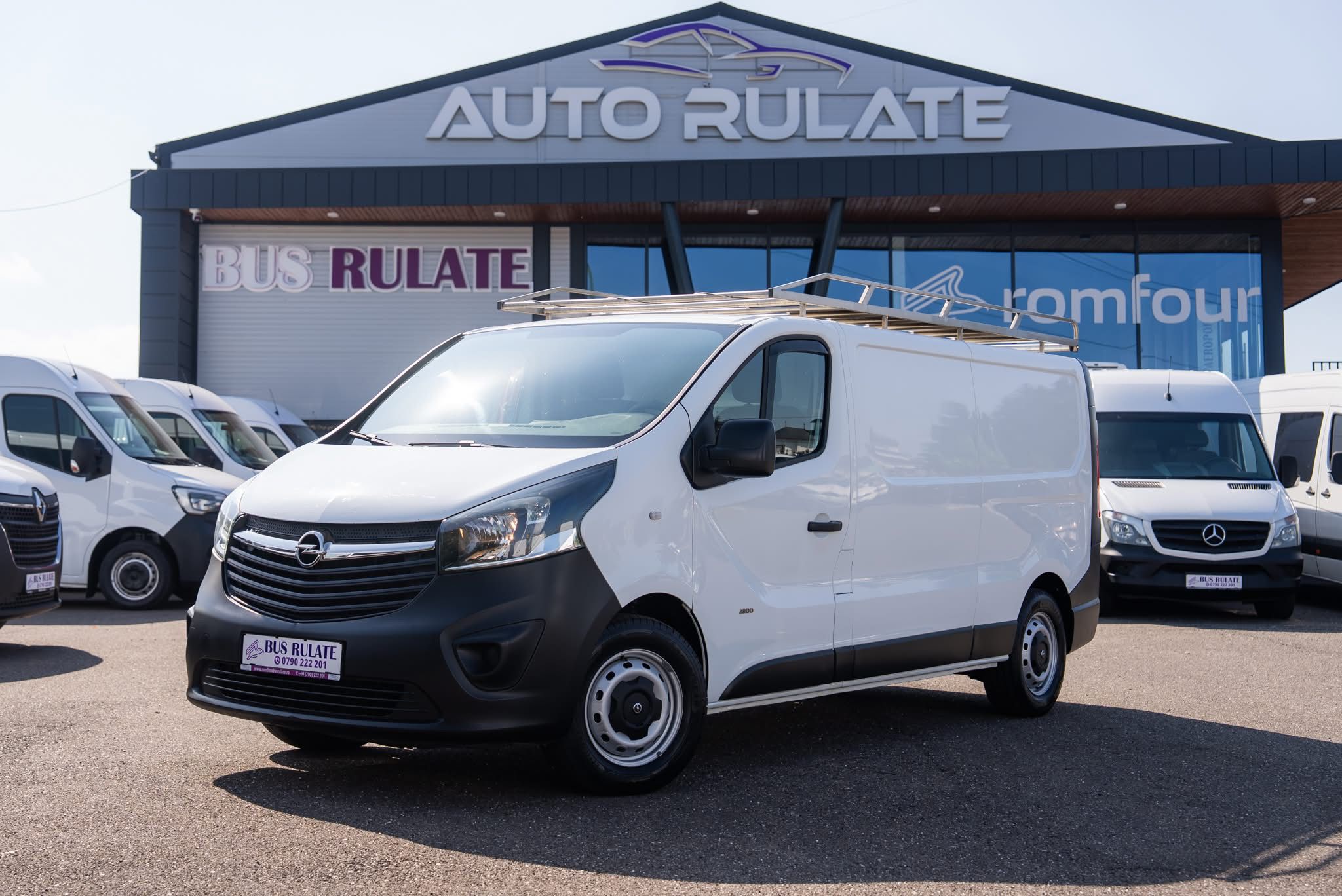 OPEL VIVARO -B