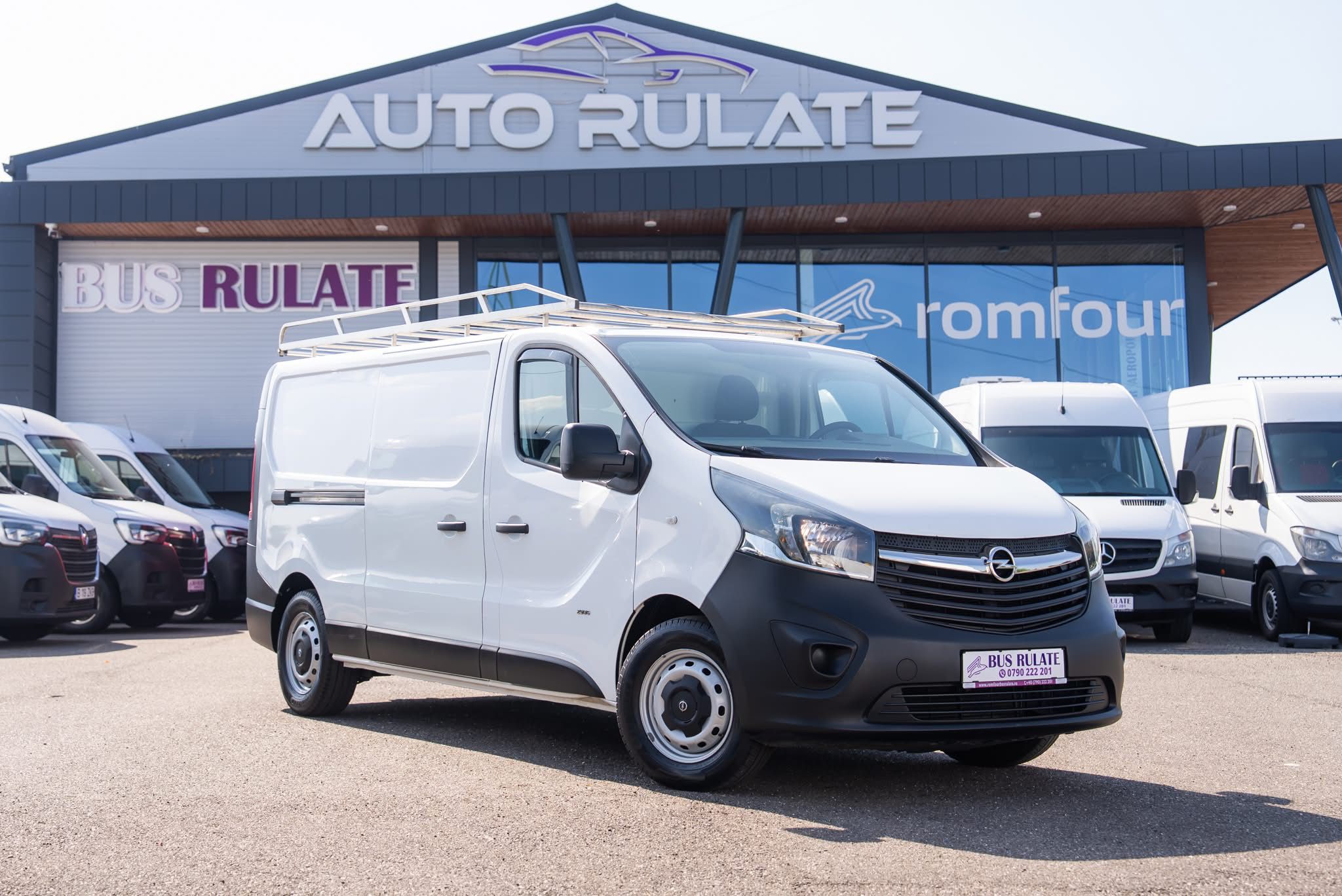 OPEL VIVARO -B