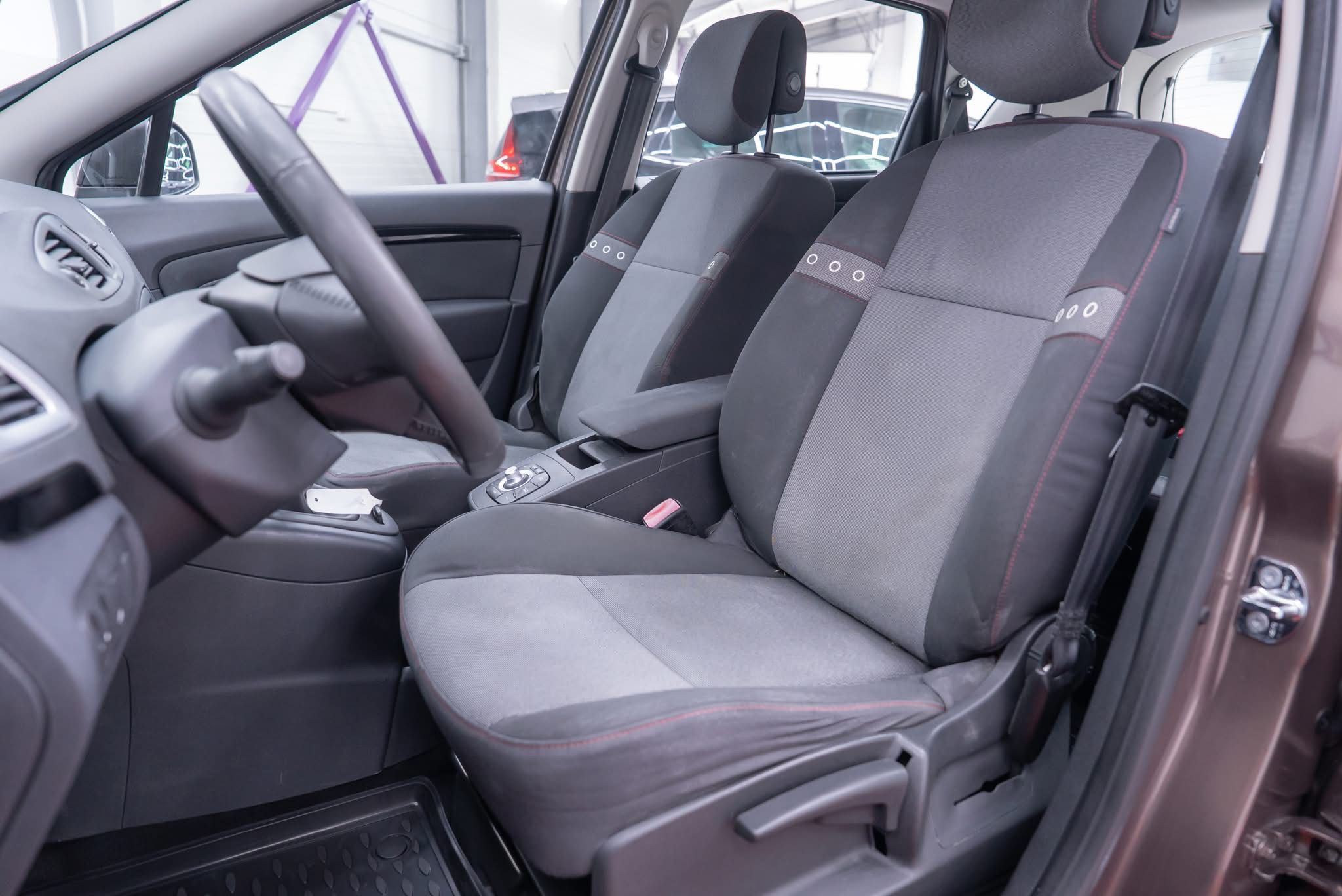 Renault Scenic 1.5 dci Authentique
