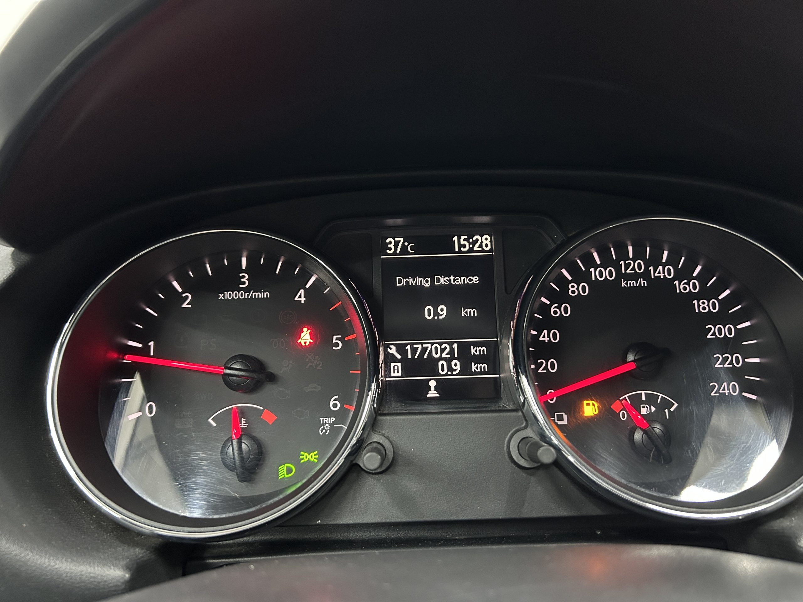 NISSAN QASHQAI 2012 1.5dCI 110CP EURO 5