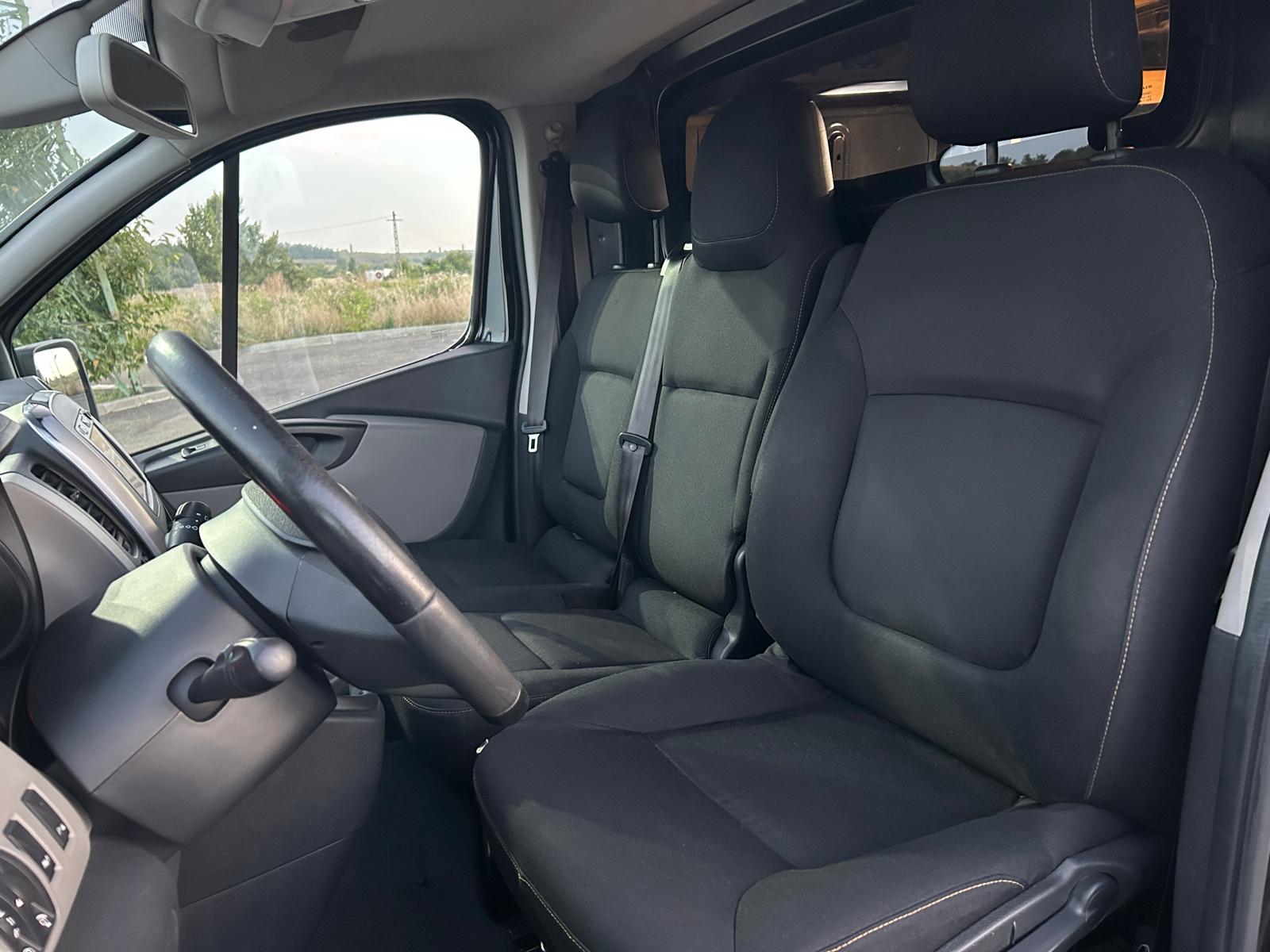 RENAULT TRAFIC 2017 1.6 DIESEL 146CP