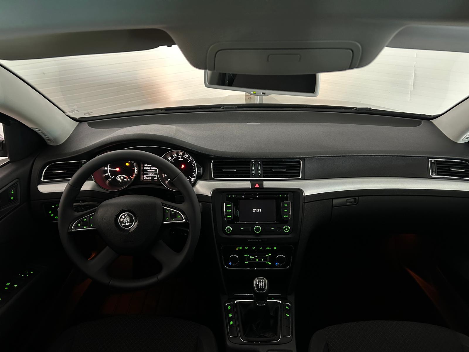 SKODA SUPERB 2014 1.6 DIESEL 105CP