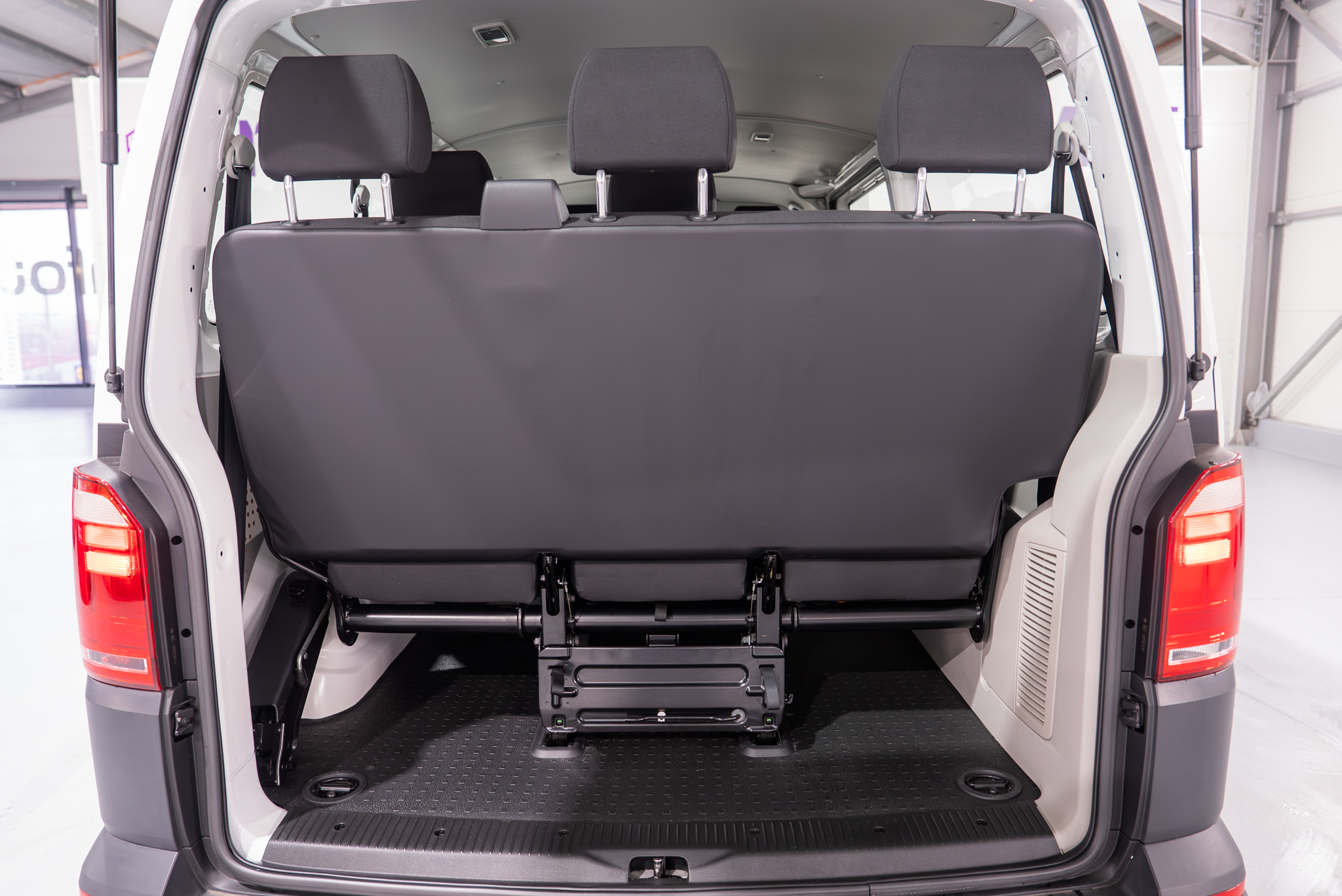 VOLKSWAAGEN T6 TRANSPORTER 2019