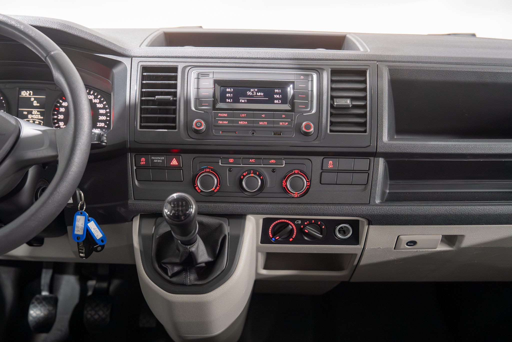 VOLKSWAAGEN T6 TRANSPORTER 2019