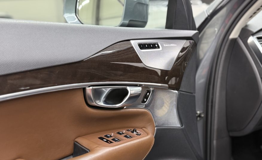 Volvo XC90 Inscription