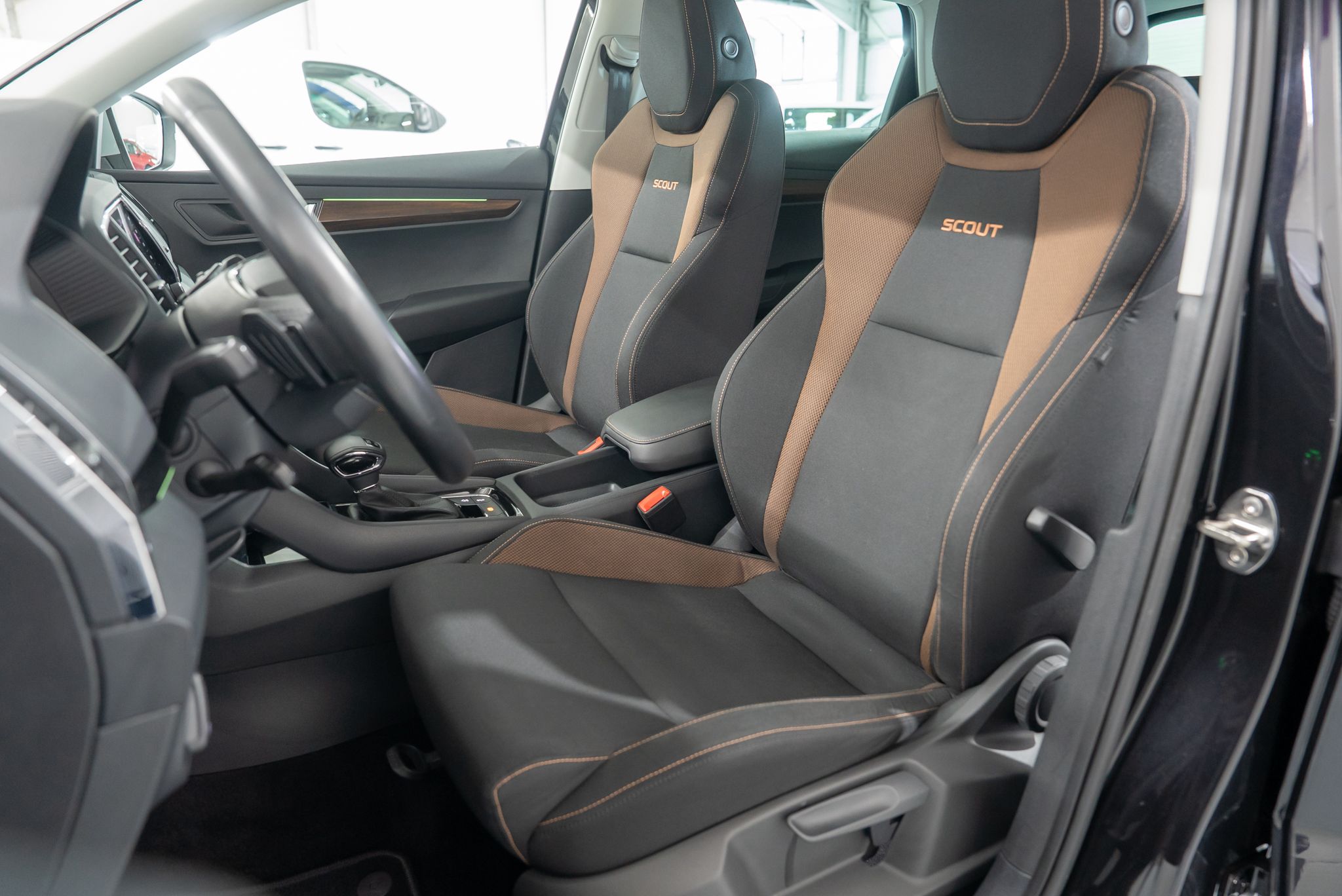 SKODA KAROQ SCOUT 2021