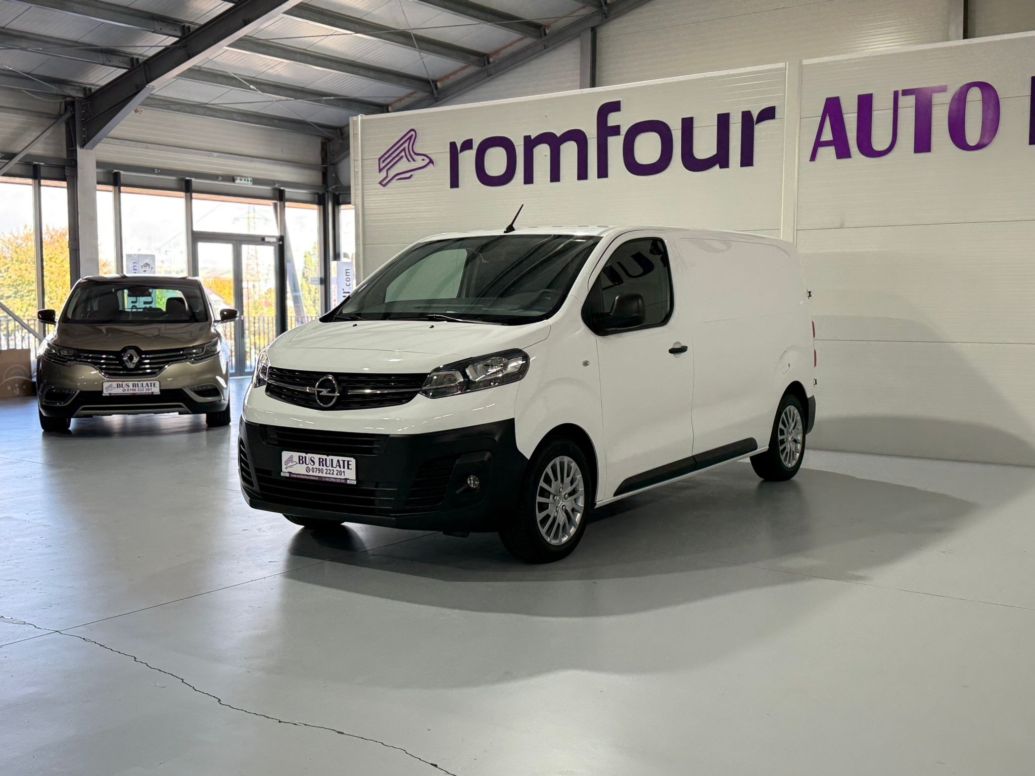 OPEL VIVARO 2020