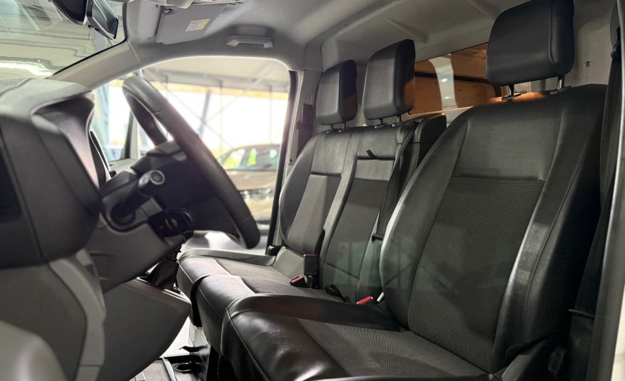 OPEL VIVARO 2020