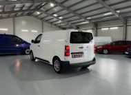 OPEL VIVARO 2020