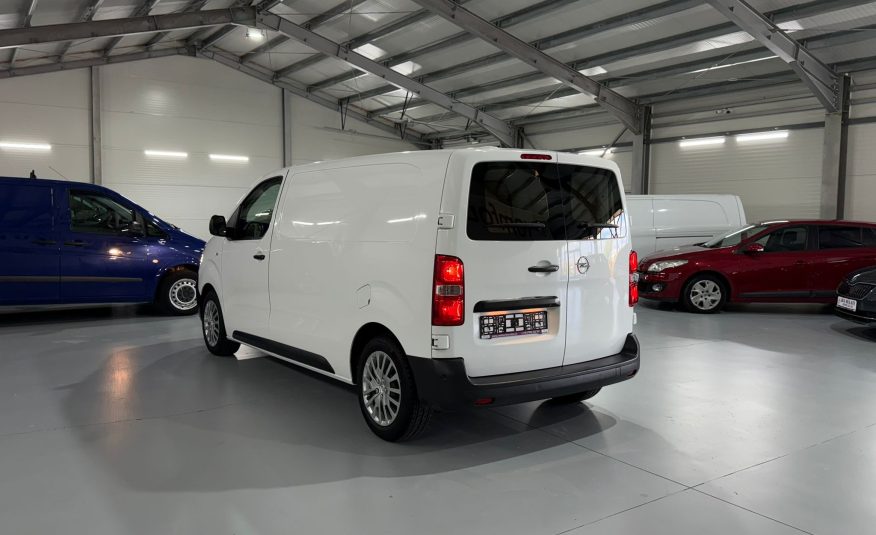 OPEL VIVARO 2020
