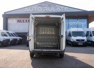 Autoutilitara Citroen Jumper BlueHDI L2H2