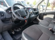Autoutilitara Citroen Jumper BlueHDI L2H2
