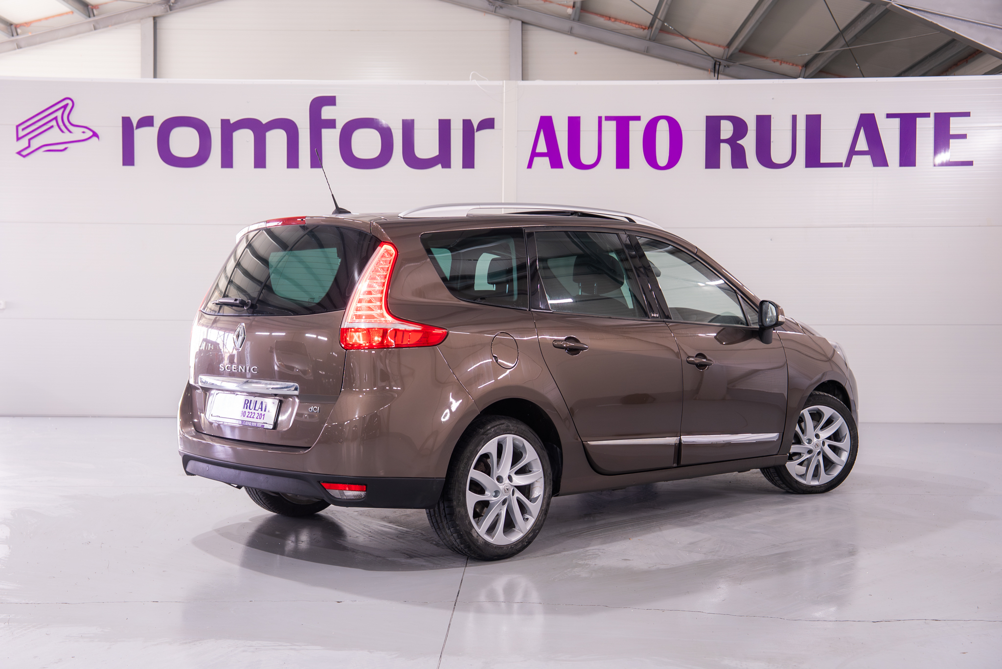 Renault Scenic Initiale Paris 2013