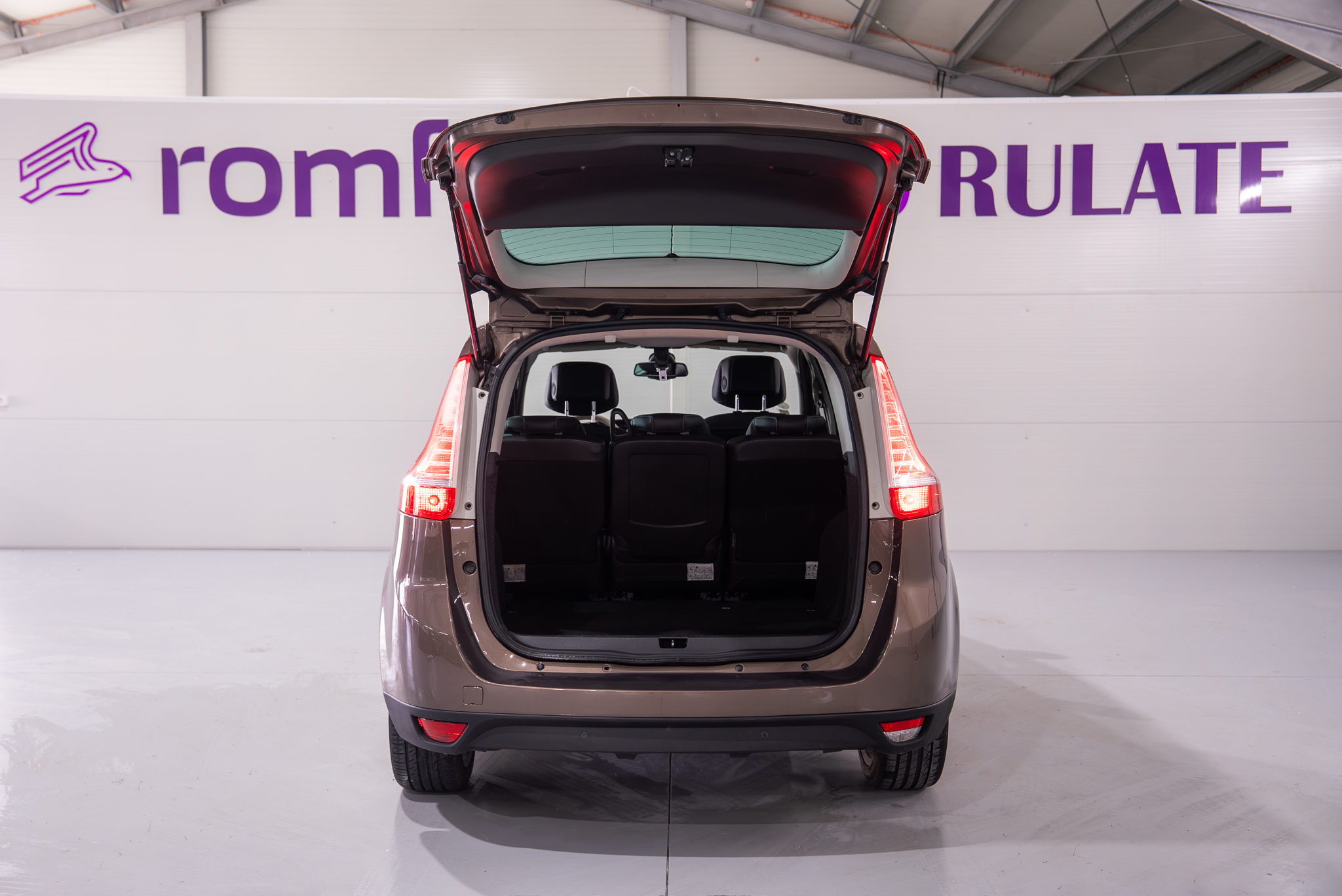 Renault Scenic Initiale Paris 2013