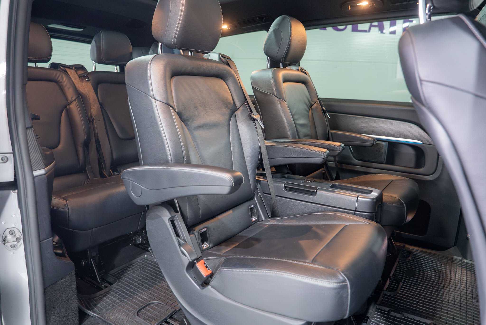 Mercedes Benz V250 4 Matic