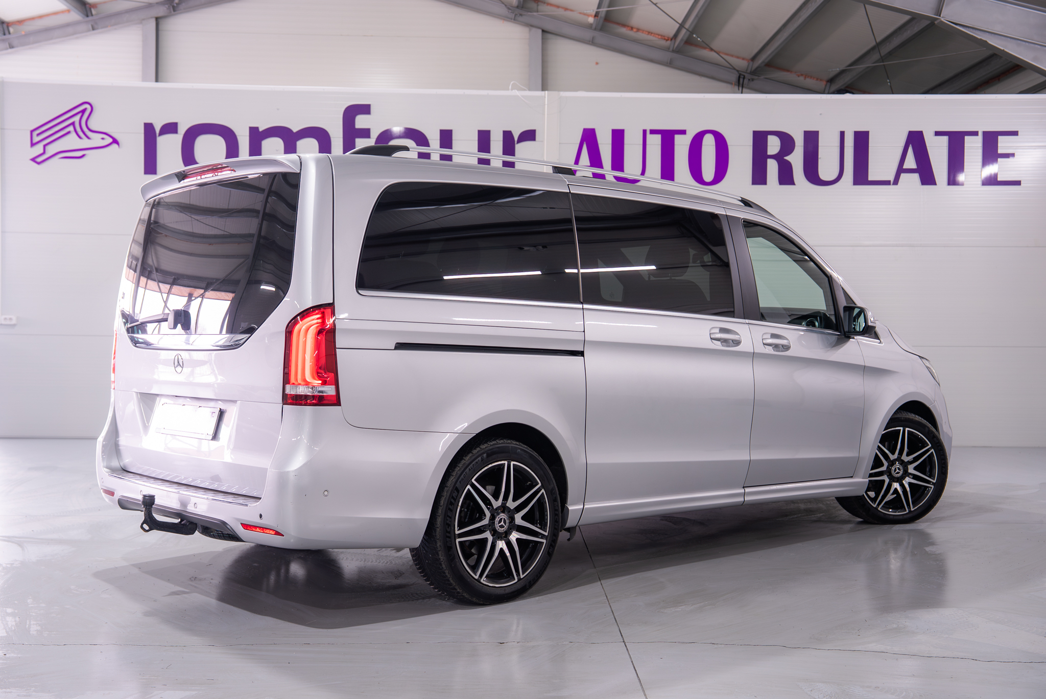 Mercedes Benz V250 4 Matic