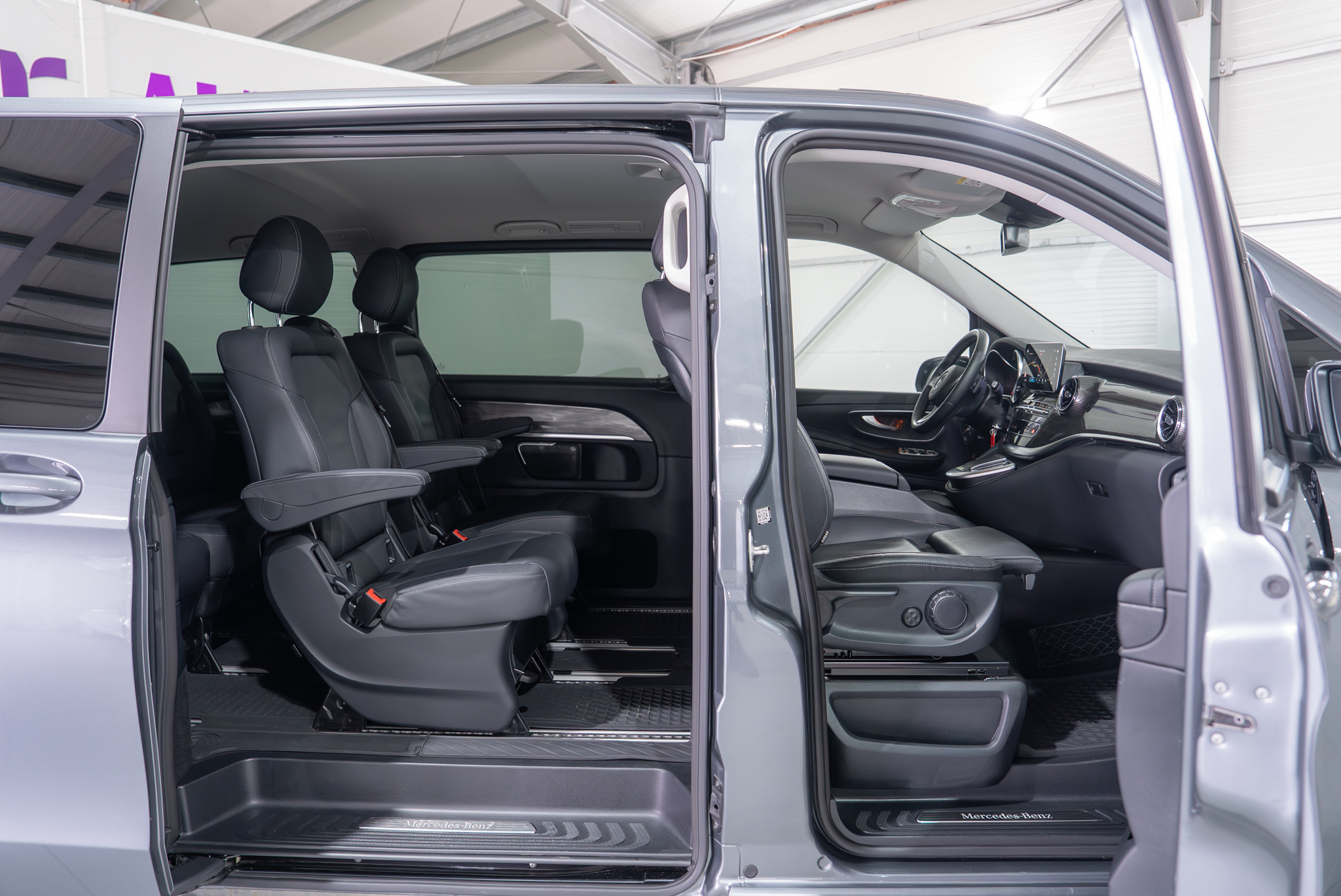 Mercedes Benz EQV 300 2023