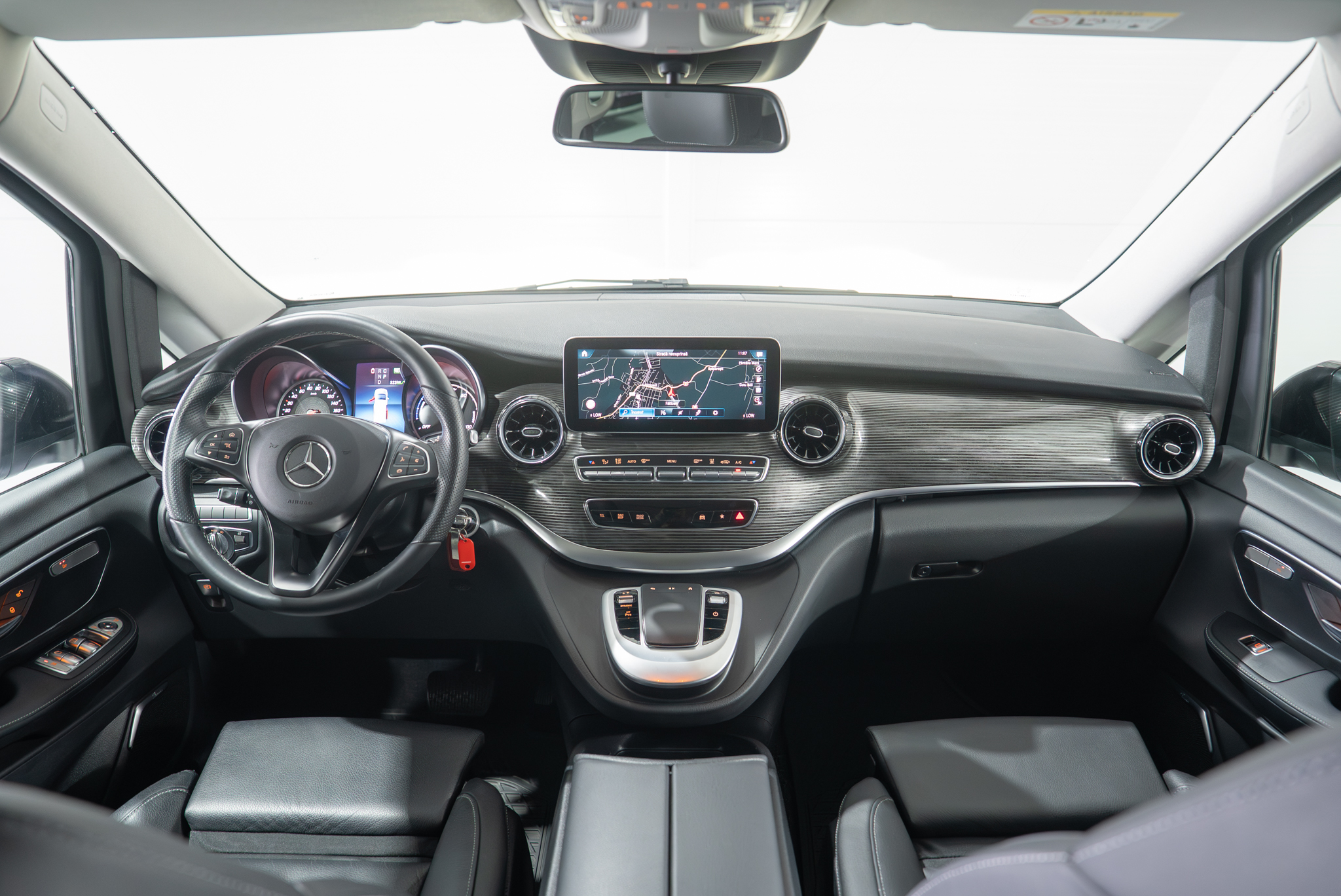 Mercedes Benz EQV 300 2023