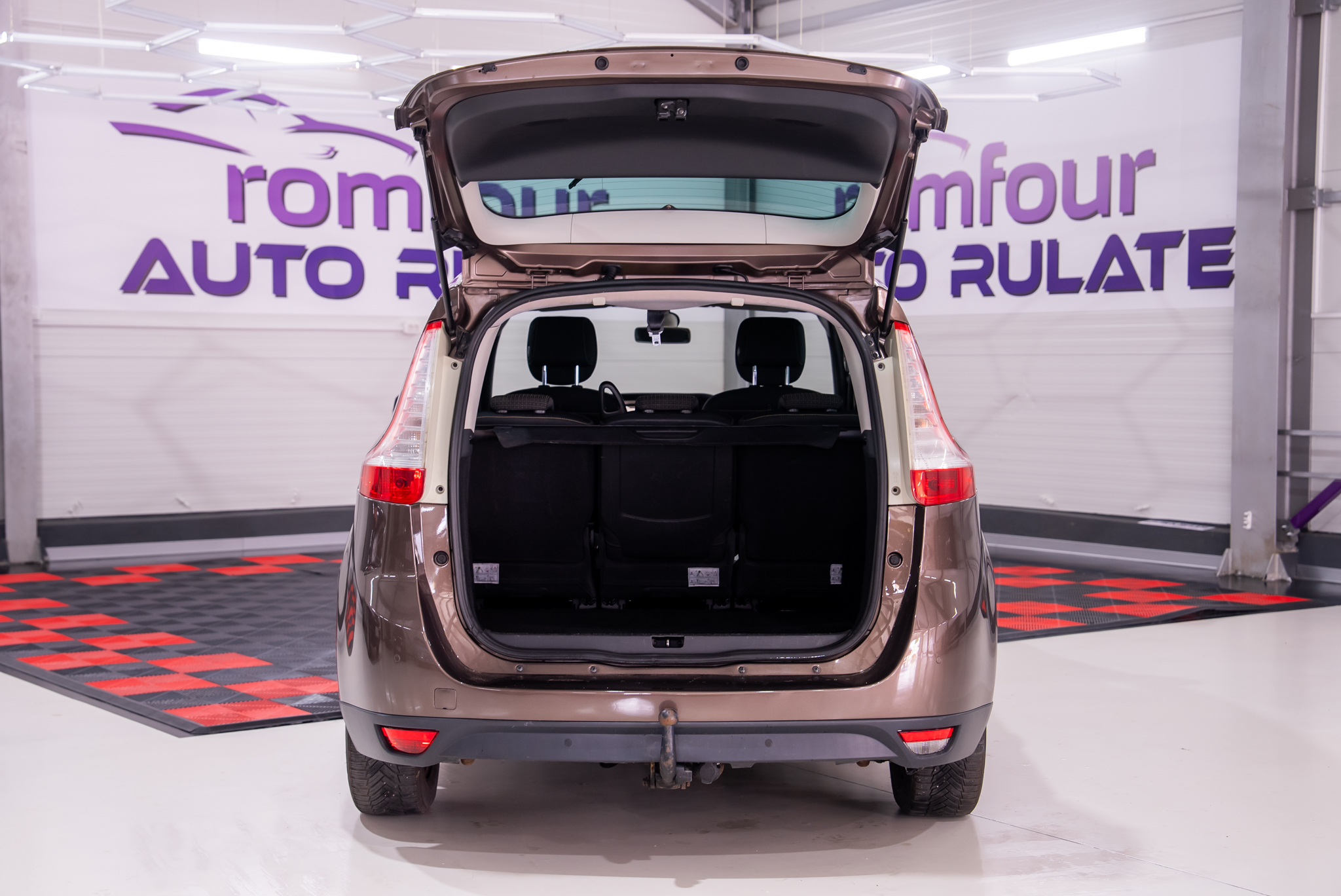 RENAULT GRAND SCENIC