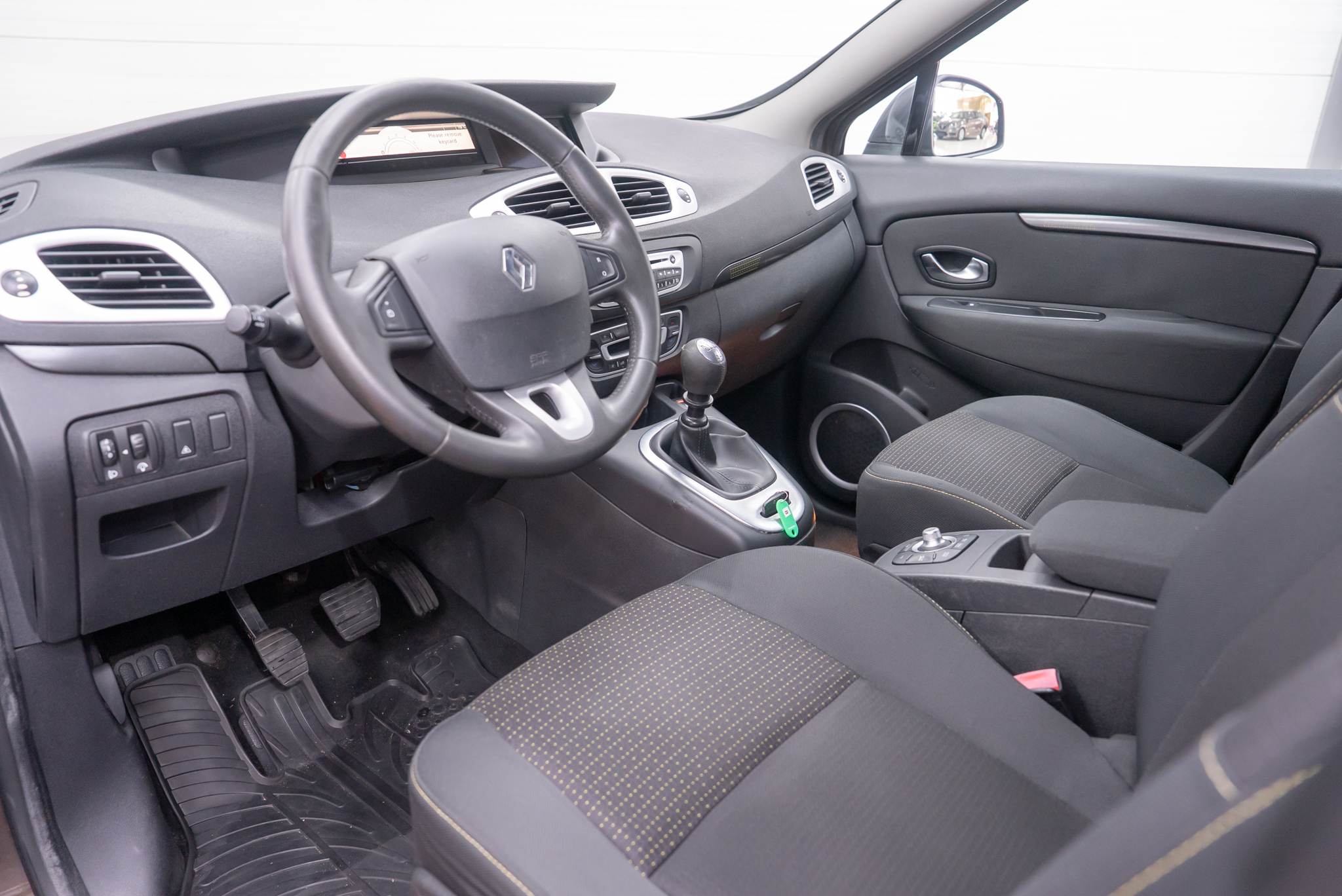 RENAULT GRAND SCENIC