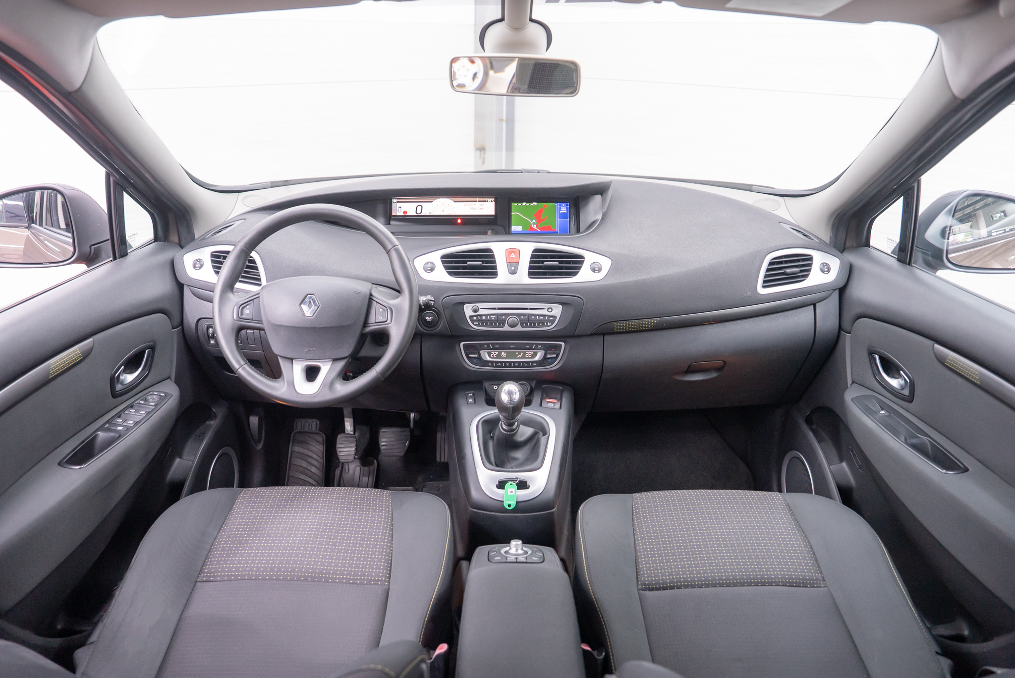 RENAULT GRAND SCENIC