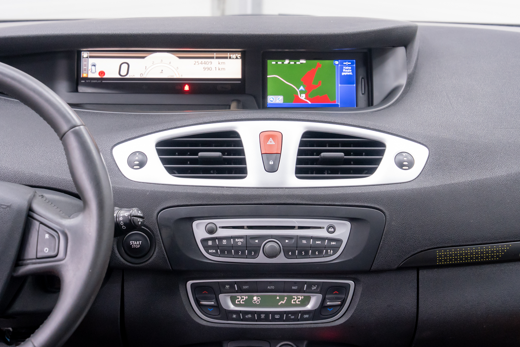 RENAULT GRAND SCENIC