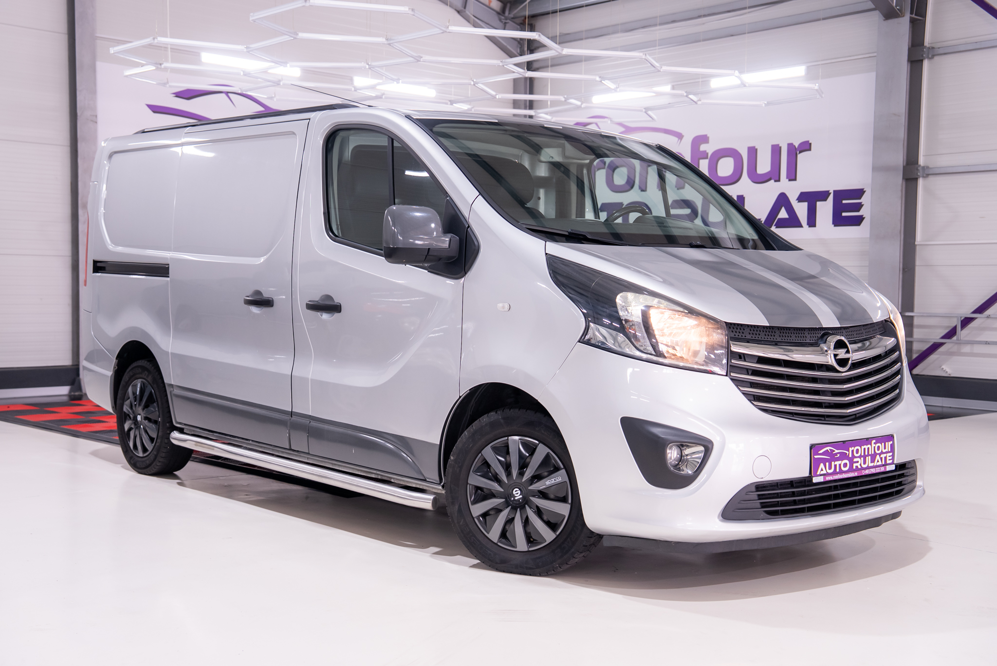 OPEL VIVARO