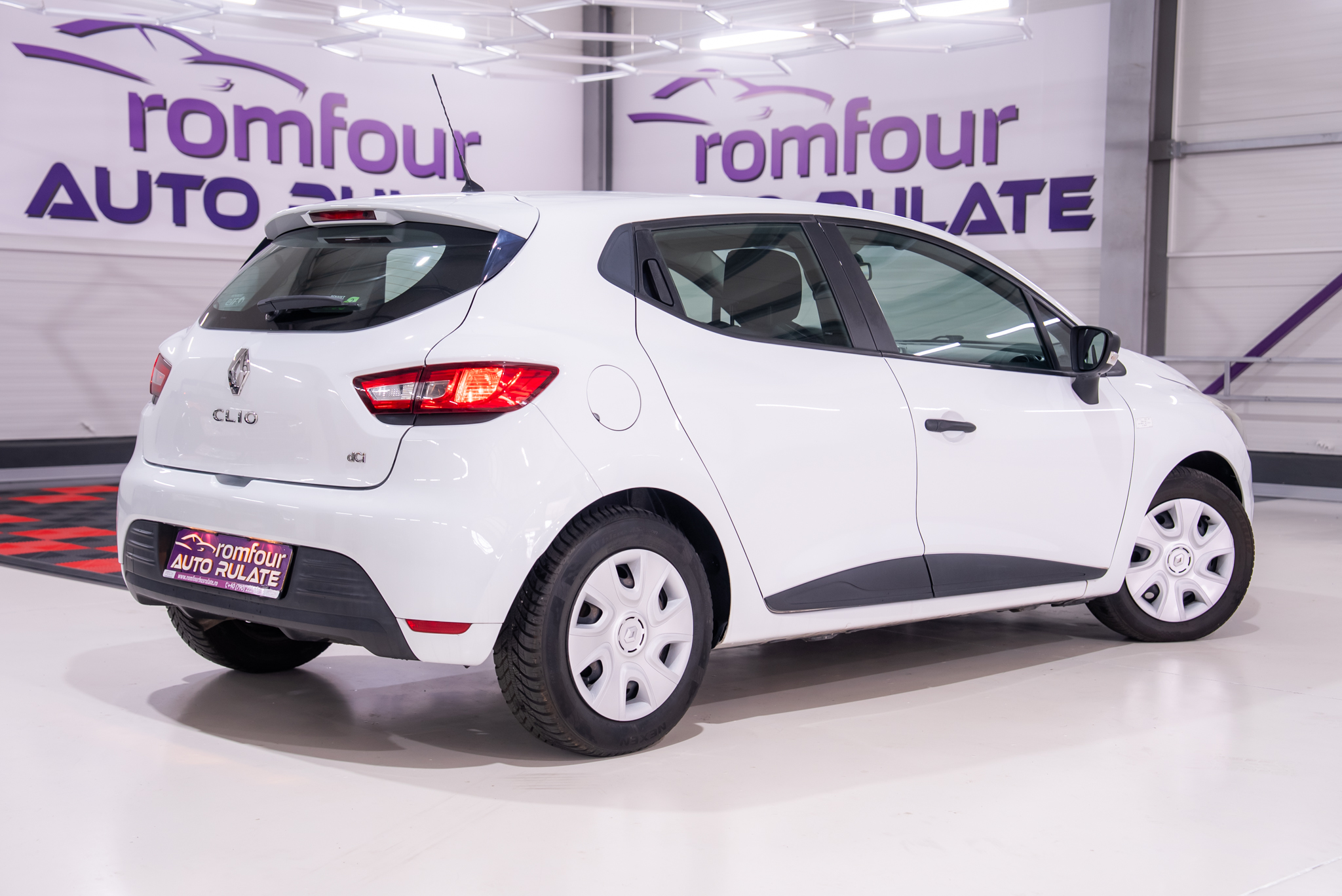RENAULT CLIO