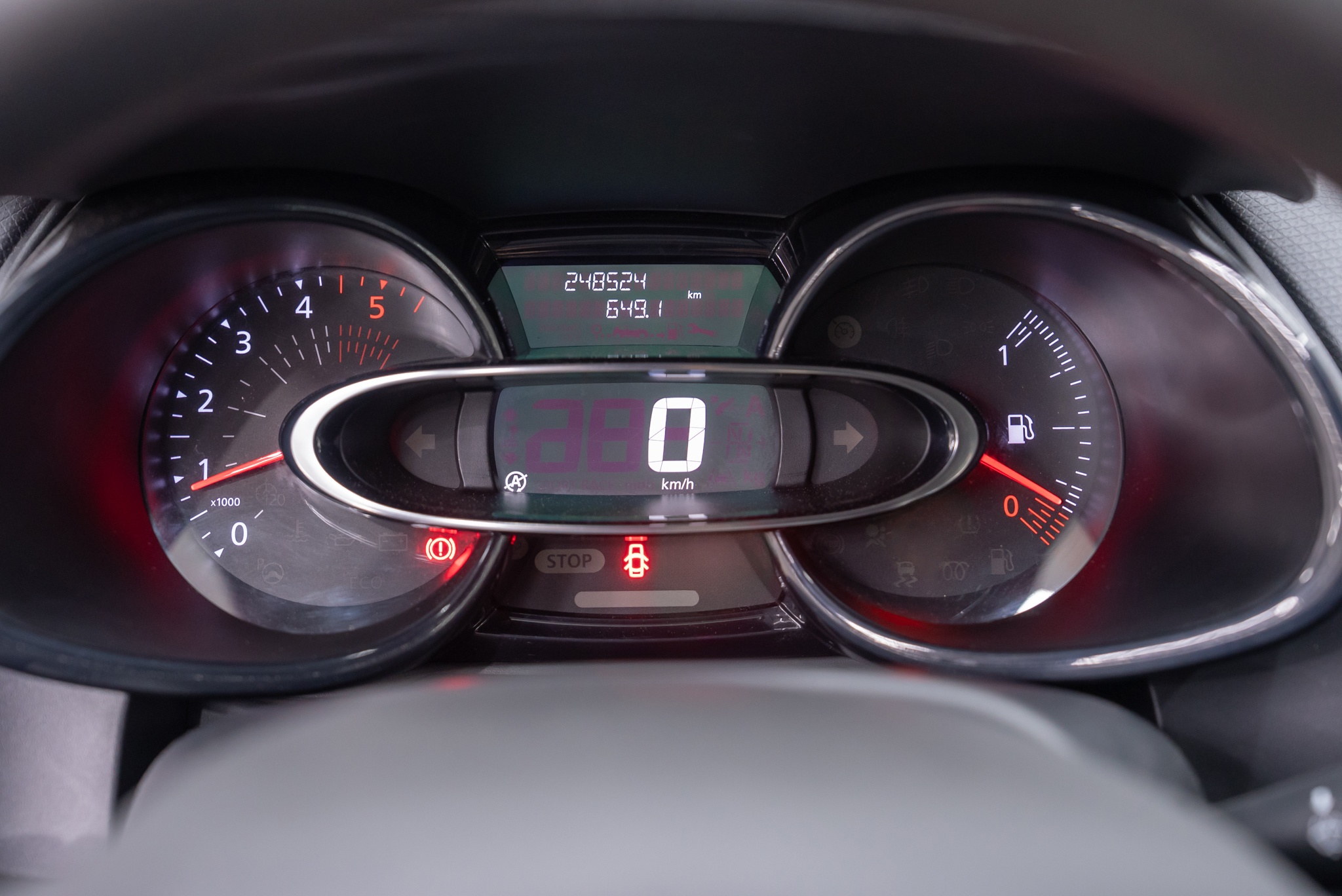RENAULT CLIO