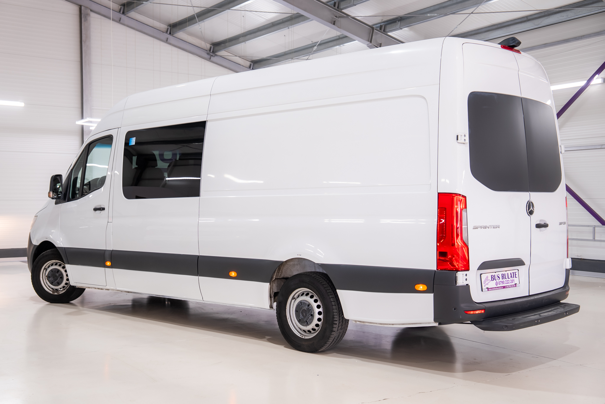 MERCEDES-BENZ SPRINTER 317 8+1 LOCURI