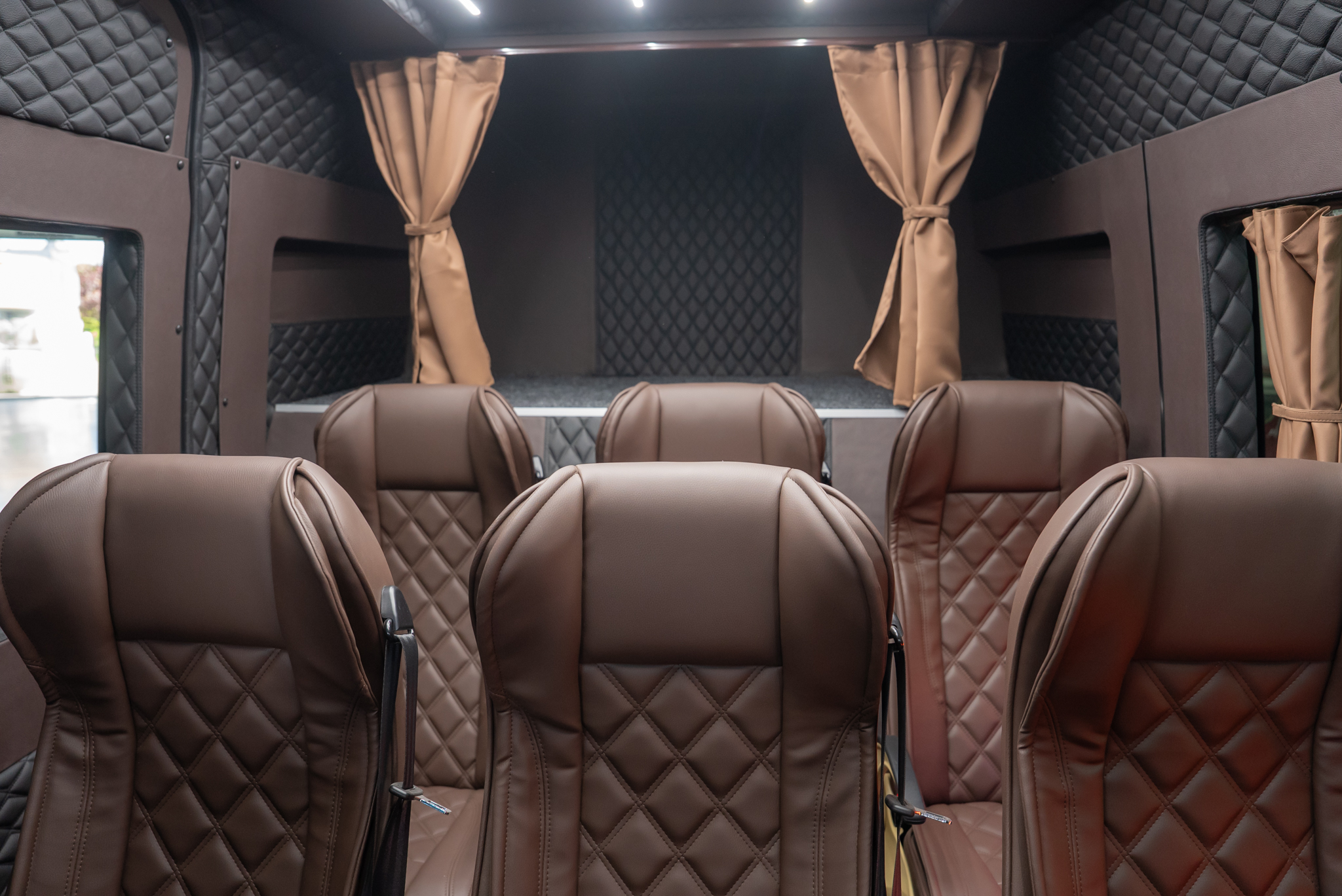 MERCEDES-BENZ SPRINTER 317 8+1 LOCURI