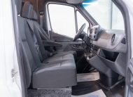 Mercedes-Benz Sprinter 907