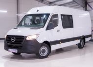 Mercedes-Benz Sprinter 907