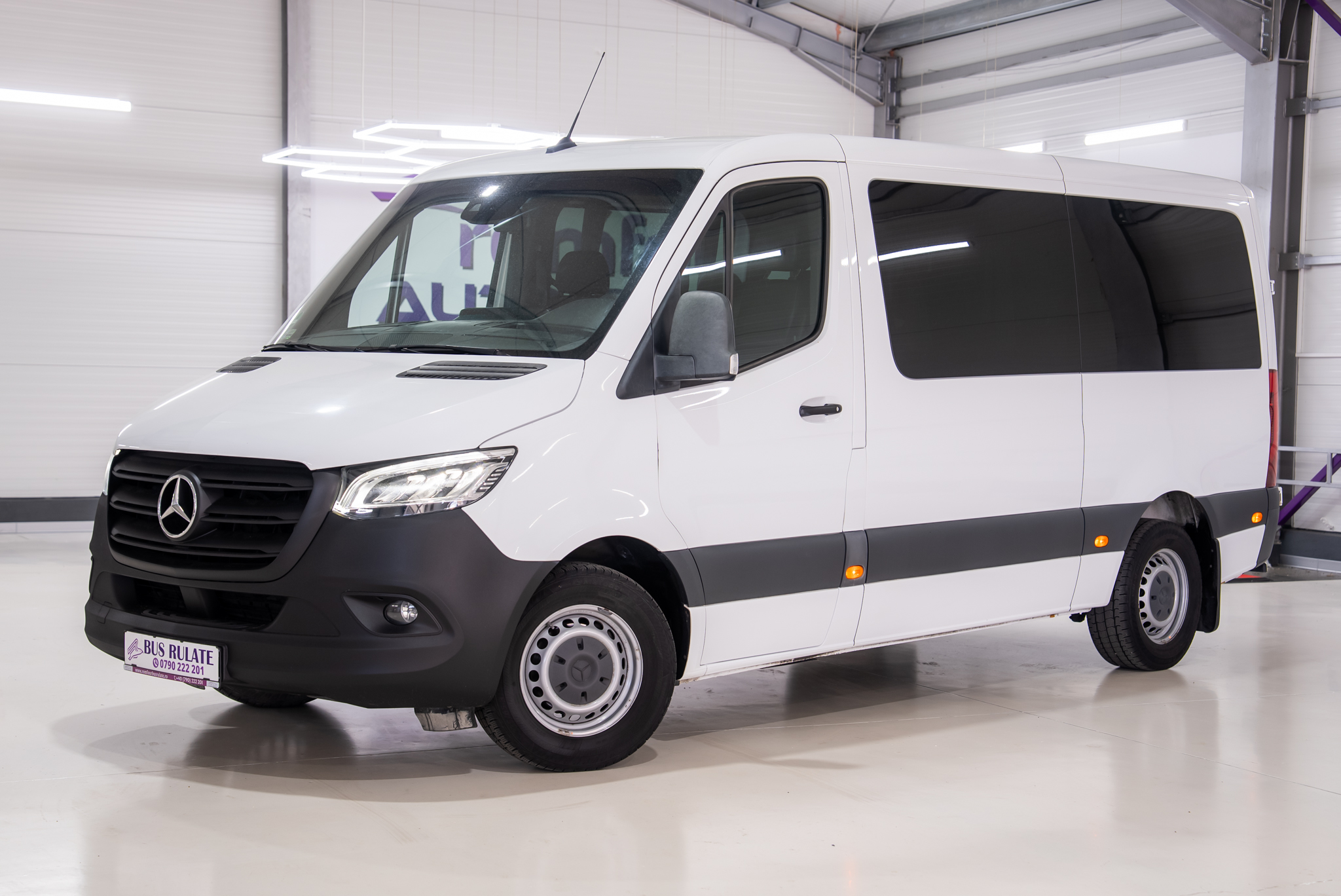 MERCEDES-BENZ SPRINTER TOURER 316 8+1